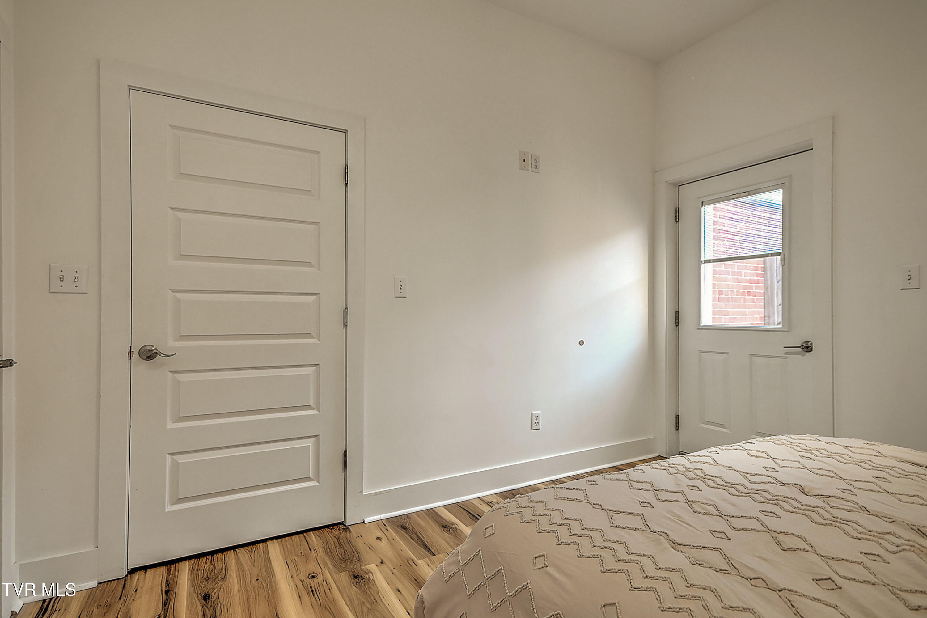 509 State Street, Unit 3 Bristol, VA 24201 - Photo 37 of 58 509 W State St JG-41