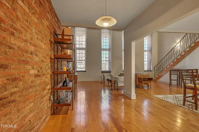 $550,000 | 509 State Street, Unit 3, Bristol, VA 24201