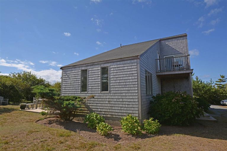 66 Starbuck Road Nantucket, MA 02554 - Photo 3 of 18 Additional Photo