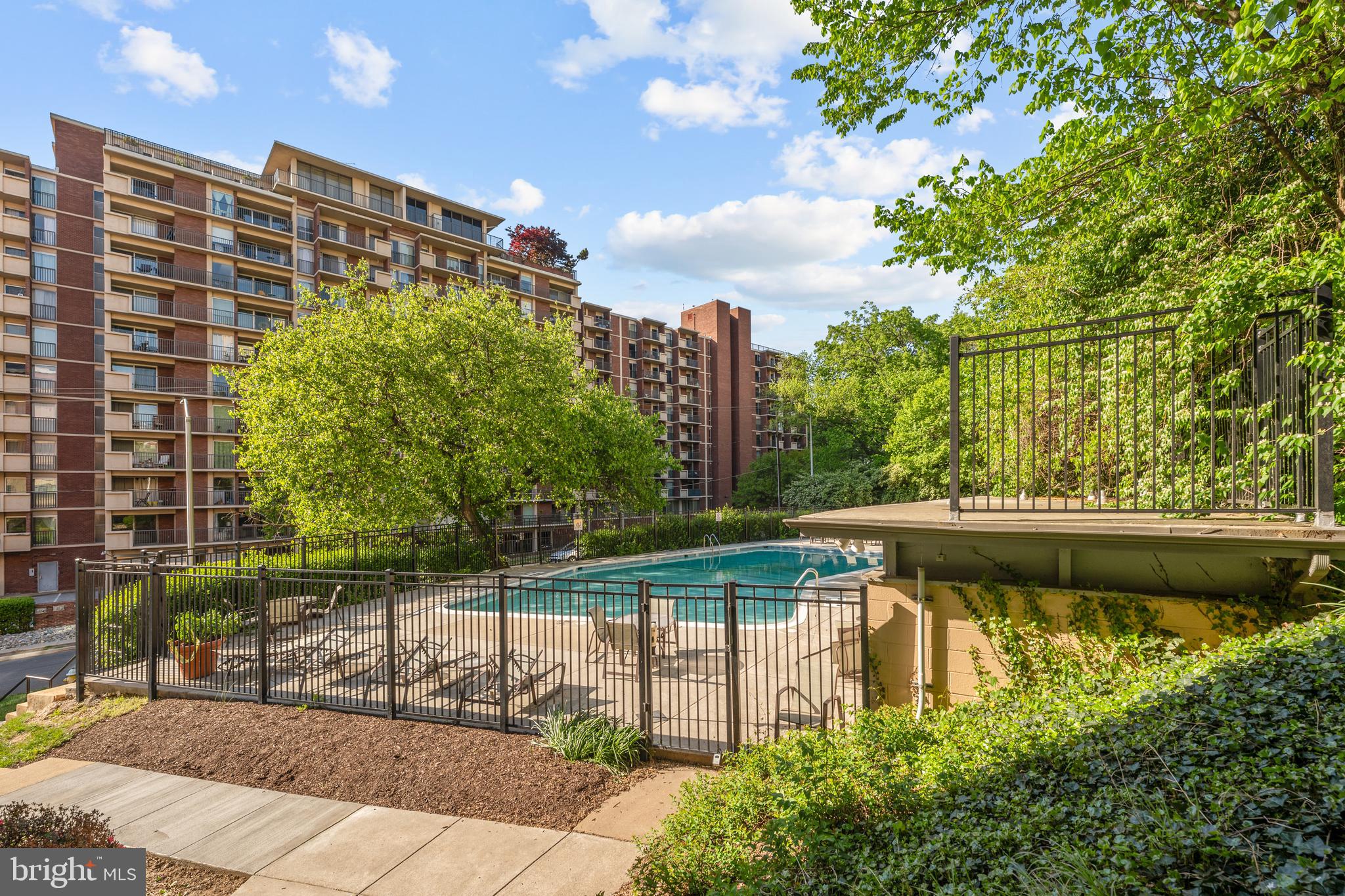 1300 South Arlington Ridge Road, Unit 314 Arlington, VA 22202 - Photo 22 of 31 Welcome Home to The Cavendish!