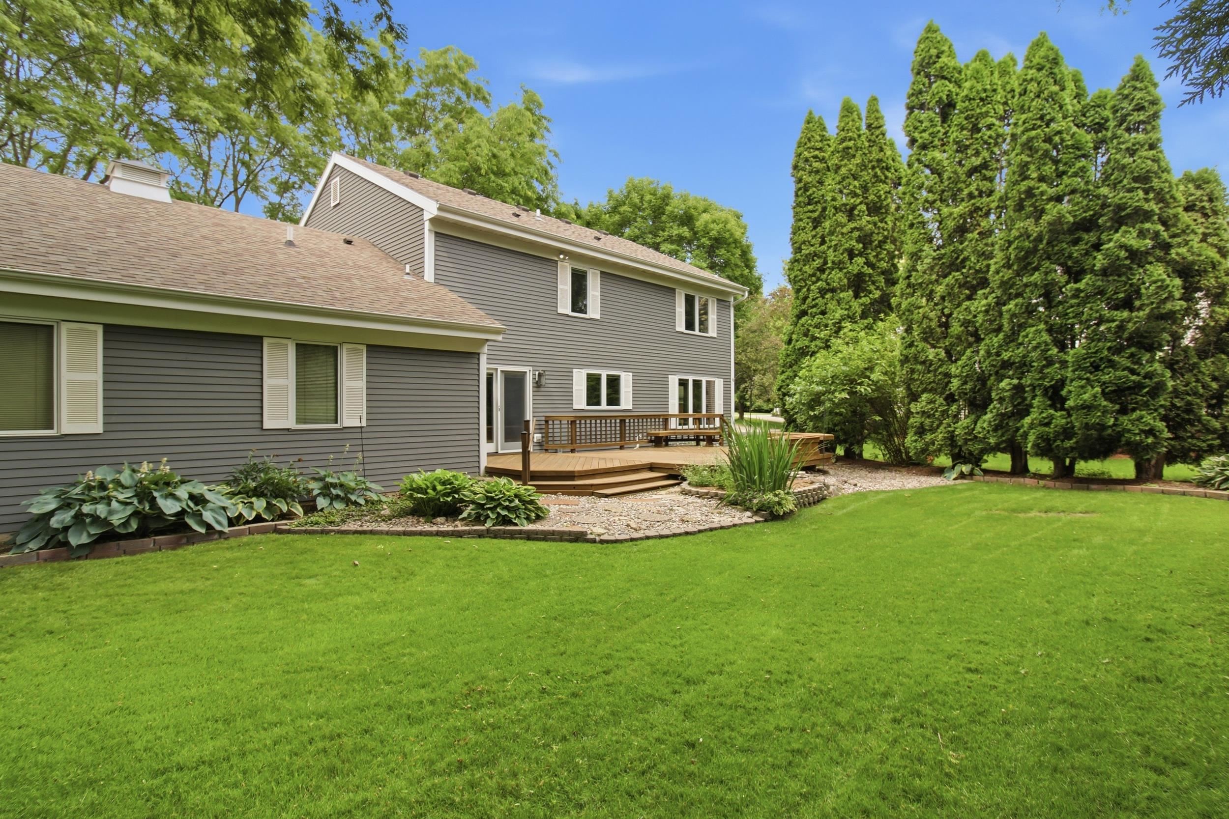 913 Sauk Ridge Madison, WI 53717 - Photo 6 of 32