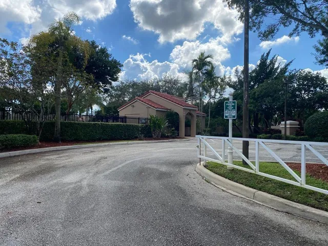 $4,195 | 599 Northwest 87th Terrace, Coral Springs, FL 33071