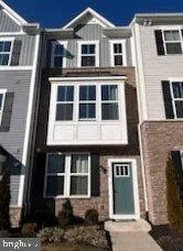 $2,695 | 4537 Briarhaven Drive, Fredericksburg, VA 22408