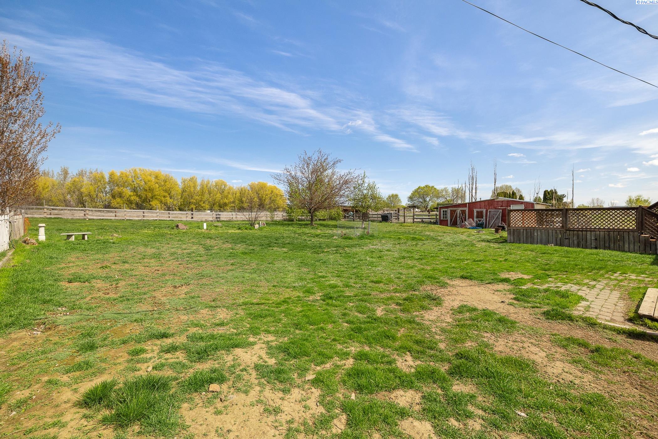 122304 West Heck Road Prosser, WA 99350 - Photo 32 of 48 Gallery Image 32