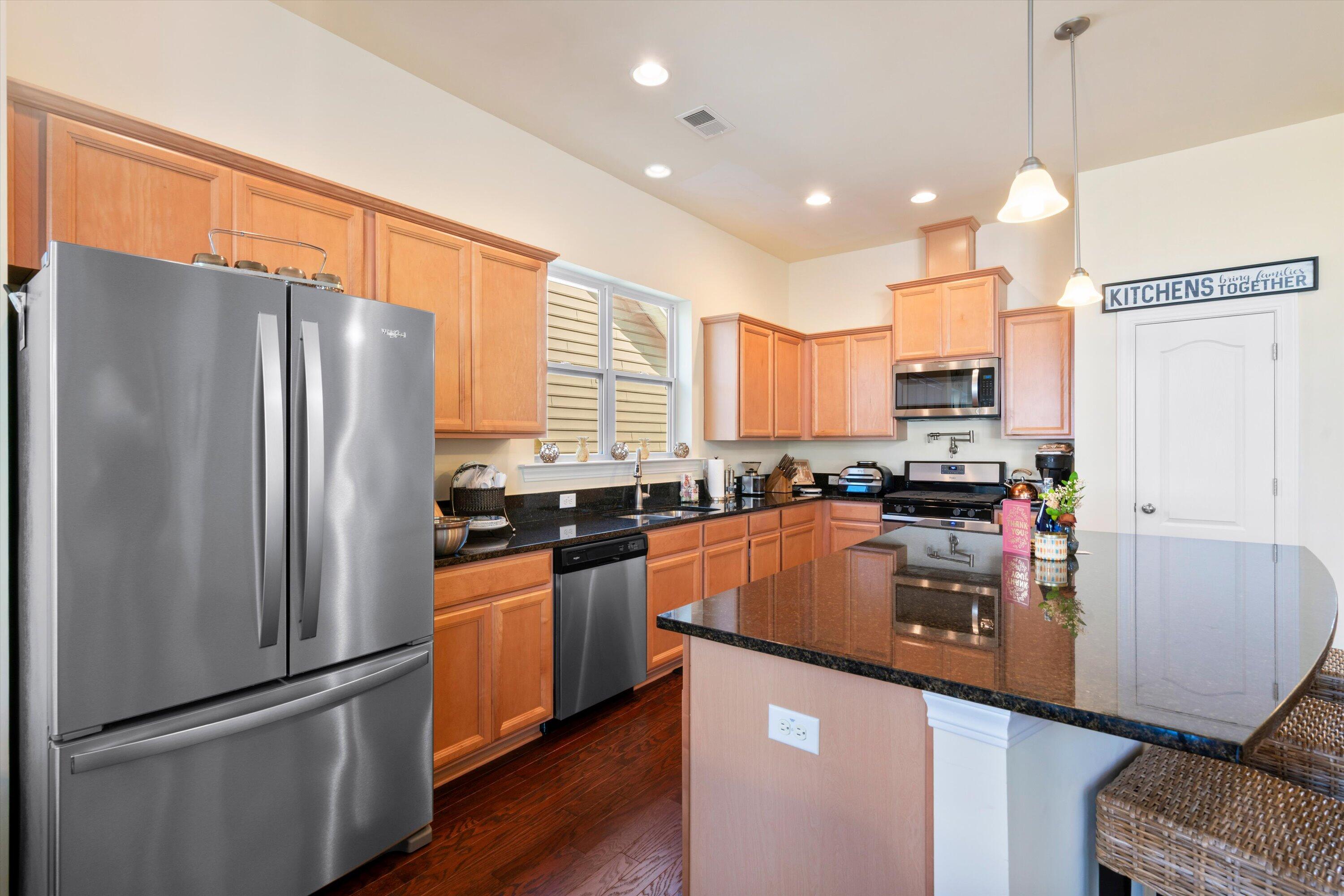 7406 Mercedes Way Hanahan, SC 29410 - Photo 13 of 42 10-SNY00297_1