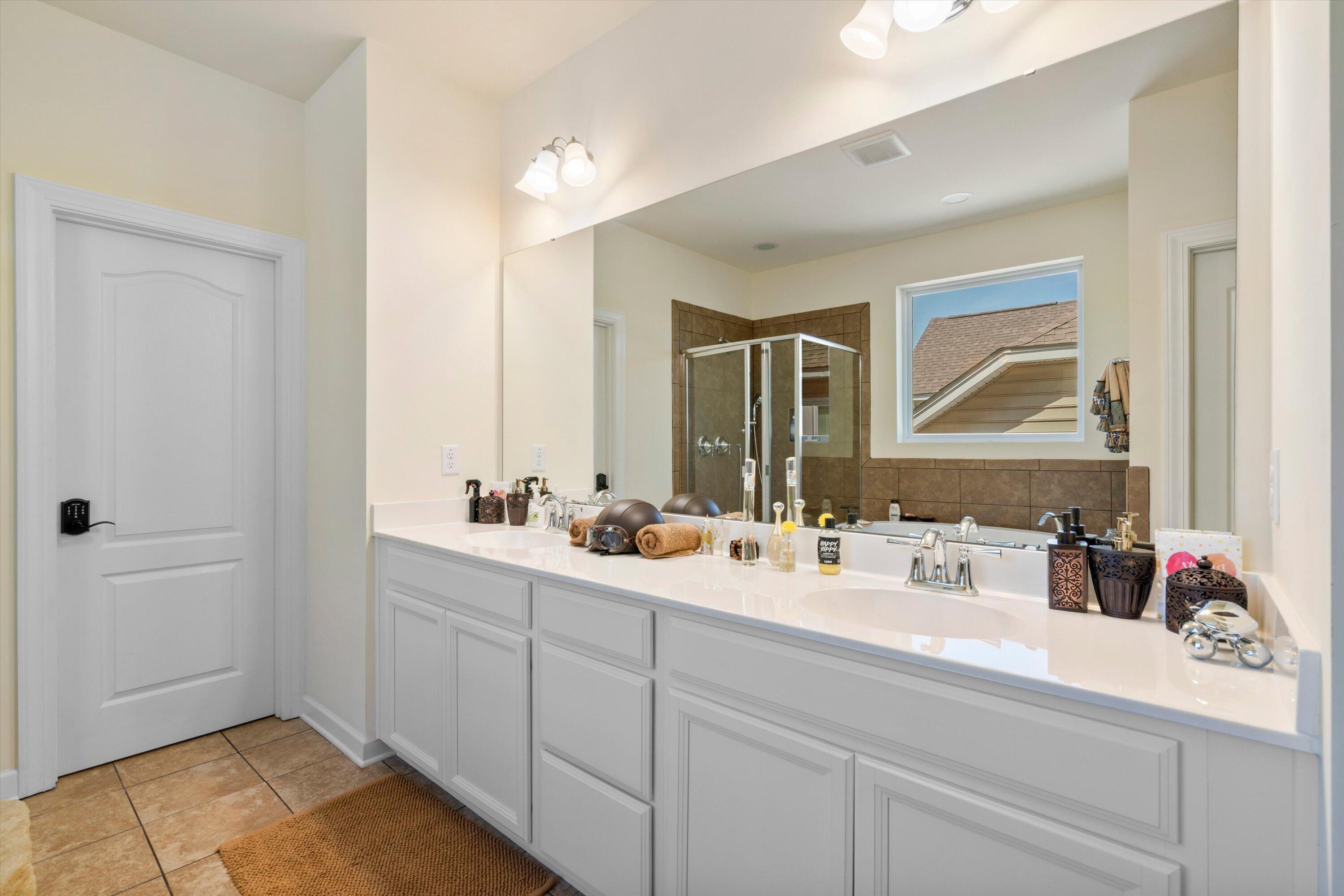 7406 Mercedes Way Hanahan, SC 29410 - Photo 28 of 42 27-SNY00351_1