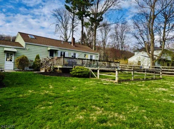 $620,000 | 16 Washington Valley Road, Warren, NJ 07059