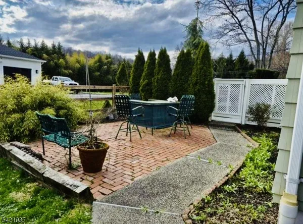 $620,000 | 16 Washington Valley Road, Warren, NJ 07059
