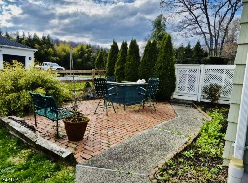 16 Washington Valley Road Warren, NJ 07059 - Photo 8 of 14