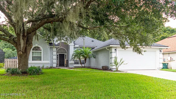 $2,350 | 2653 Dalmation Lane East, Jacksonville, FL 32246
