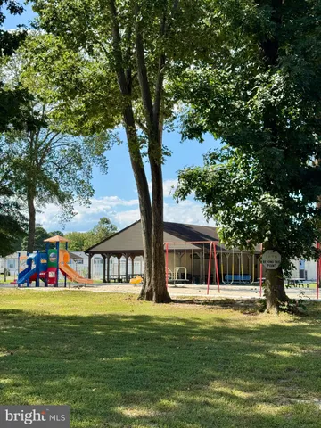 a view of yard with seating space