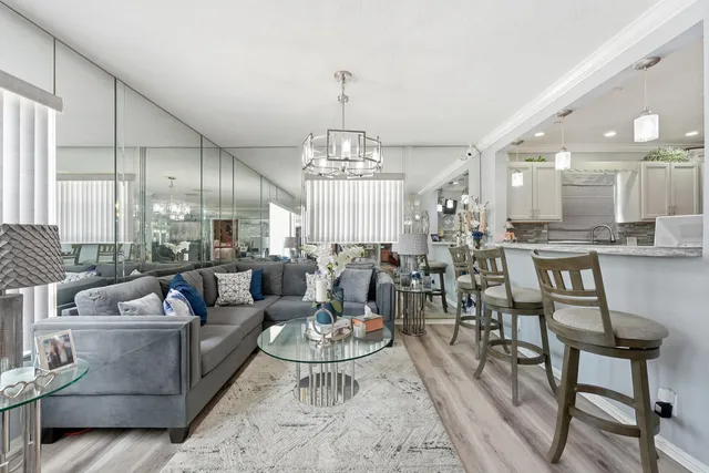 $515,000 | 924 Sarazen Drive, West Palm Beach, FL 33413