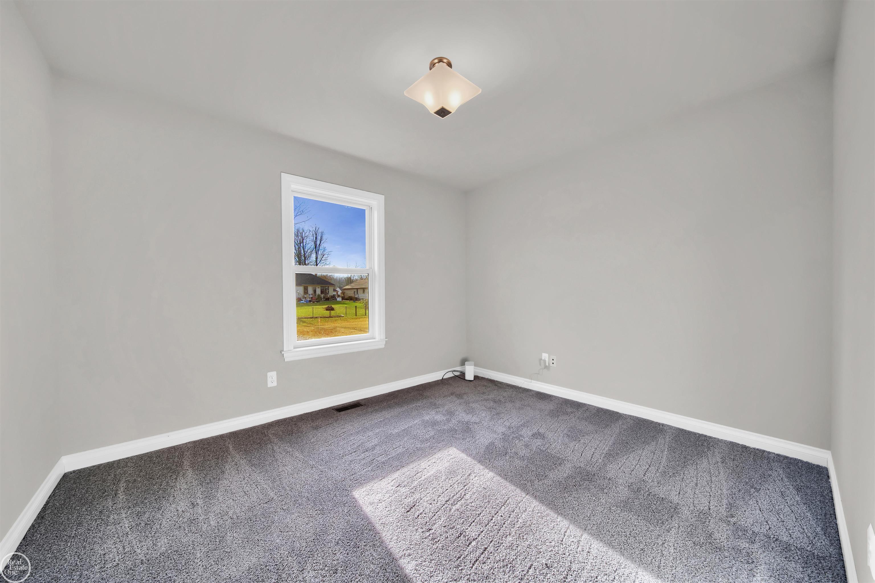 1819 Riley Road St. Clair, MI 48079 - Photo 12 of 21 50113899-11b768cd-afdb-4218-8246-7e8b0c7f7ac1.JPG