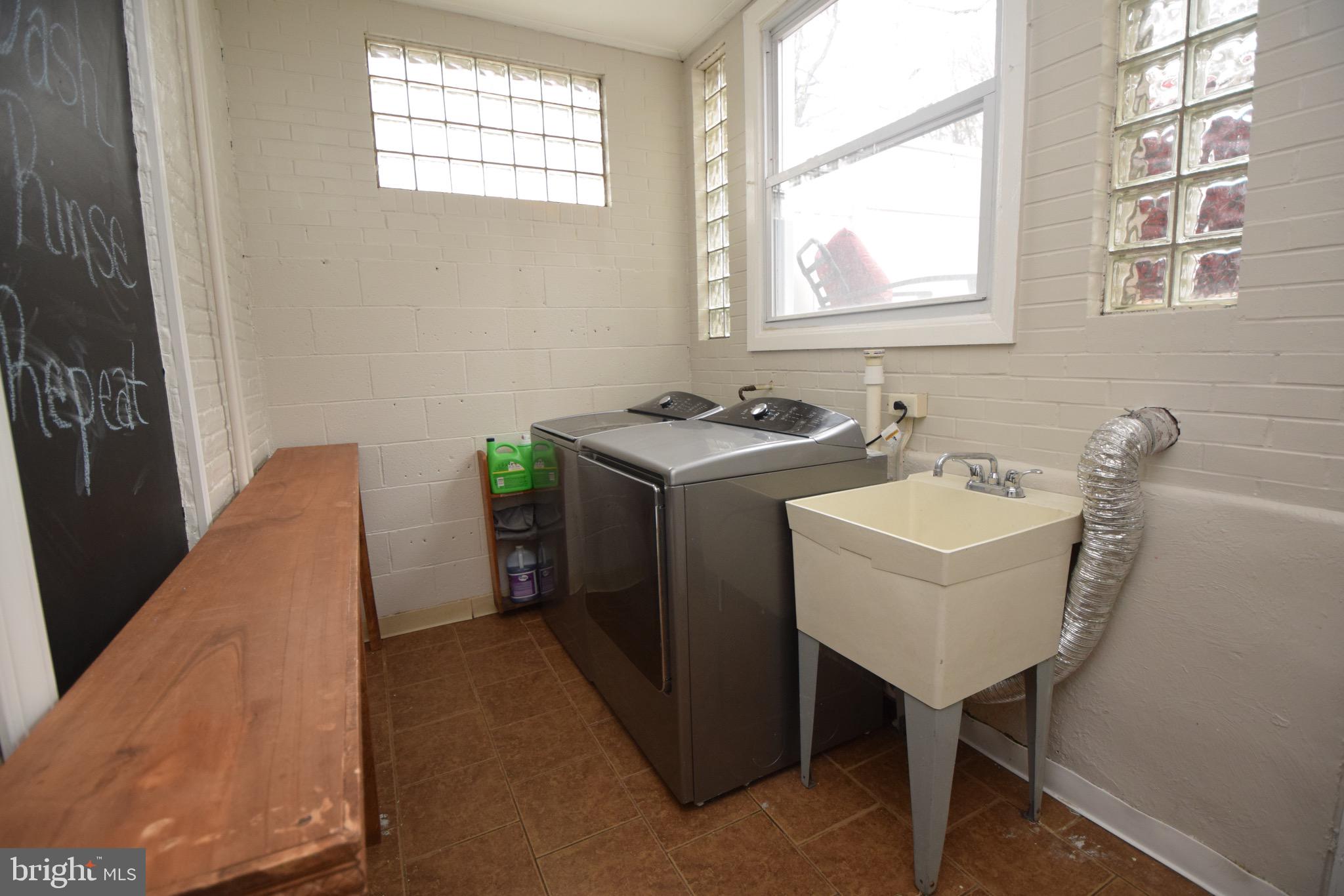 615 Ridge Street Bethlehem, PA 18015 - Photo 11 of 30 Gallery Image 11