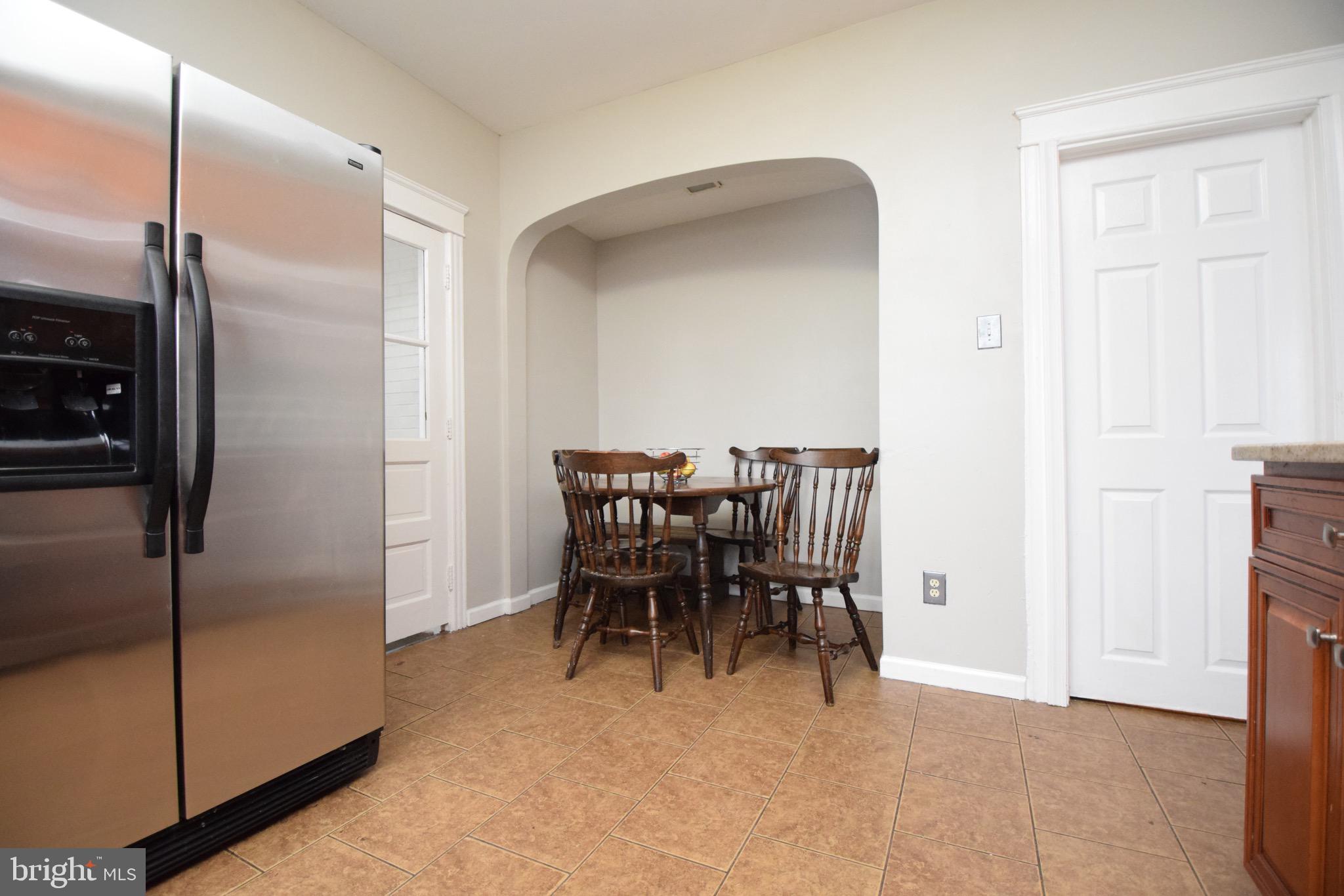 615 Ridge Street Bethlehem, PA 18015 - Photo 10 of 30 Gallery Image 10