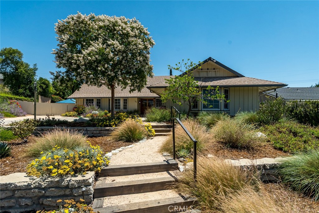 2220 Silver Tree Road Claremont, CA 91711 - Photo 1 of 74