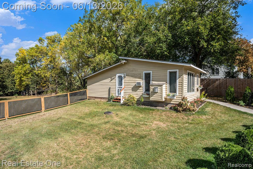 5772 North Rochester Road Rochester, MI 48306 - Photo 40 of 50