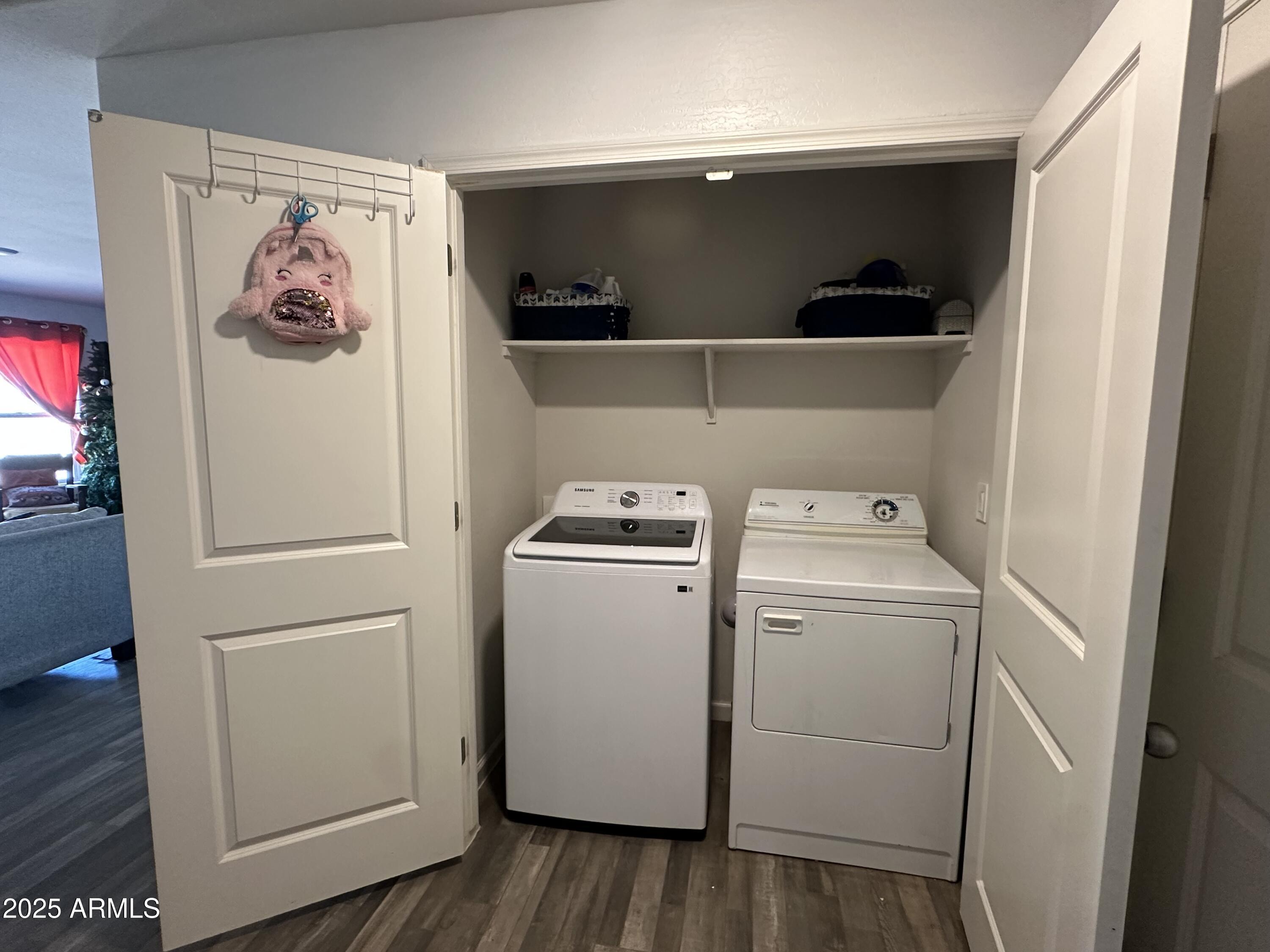 14852 South Diablo Road Arizona City, AZ 85123 - Photo 14 of 30 a utility room with dryer and washer