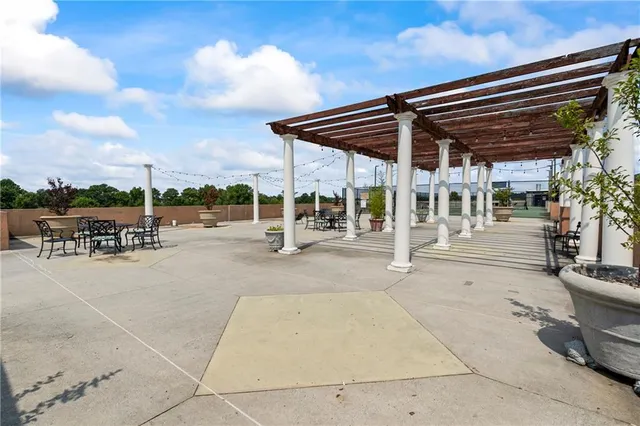 $329,900 | 5300 Peachtree Road, Unit 3308, Atlanta, GA 30341