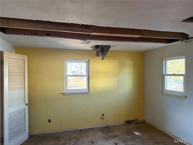 $25,000 | 239 Grand Avenue, Waterloo, IL 62298