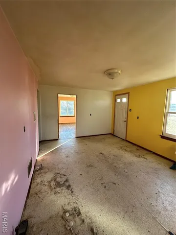 $25,000 | 239 Grand Avenue, Waterloo, IL 62298