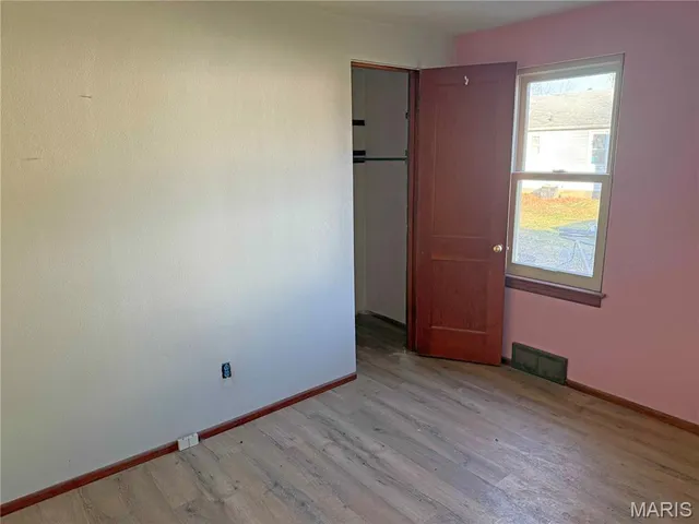 $25,000 | 239 Grand Avenue, Waterloo, IL 62298