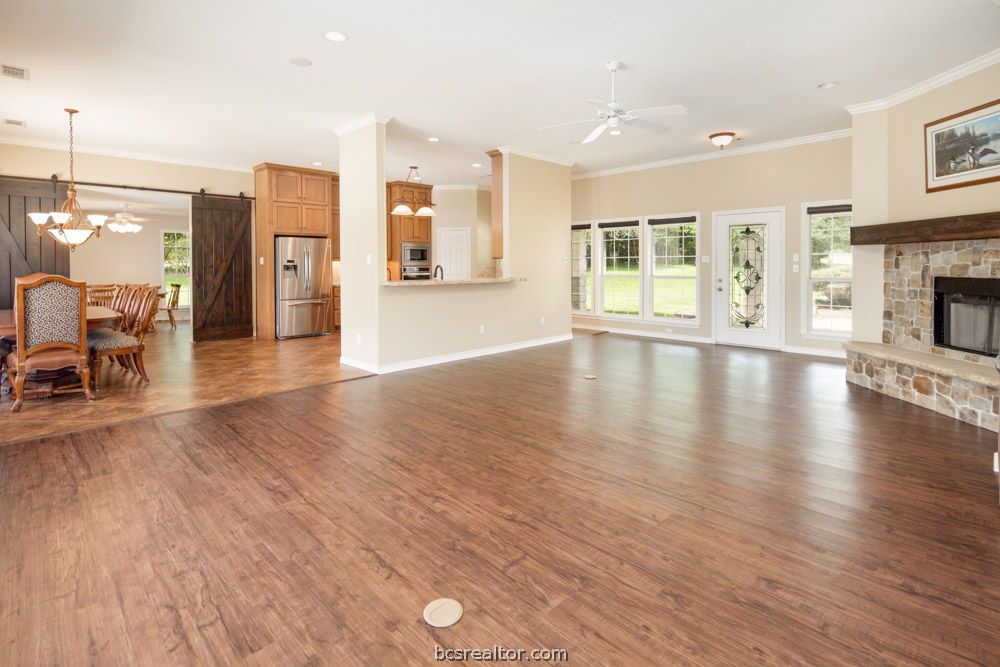 7710 Elmo Weedon Road Bryan, TX 77808 - Photo 11 of 48