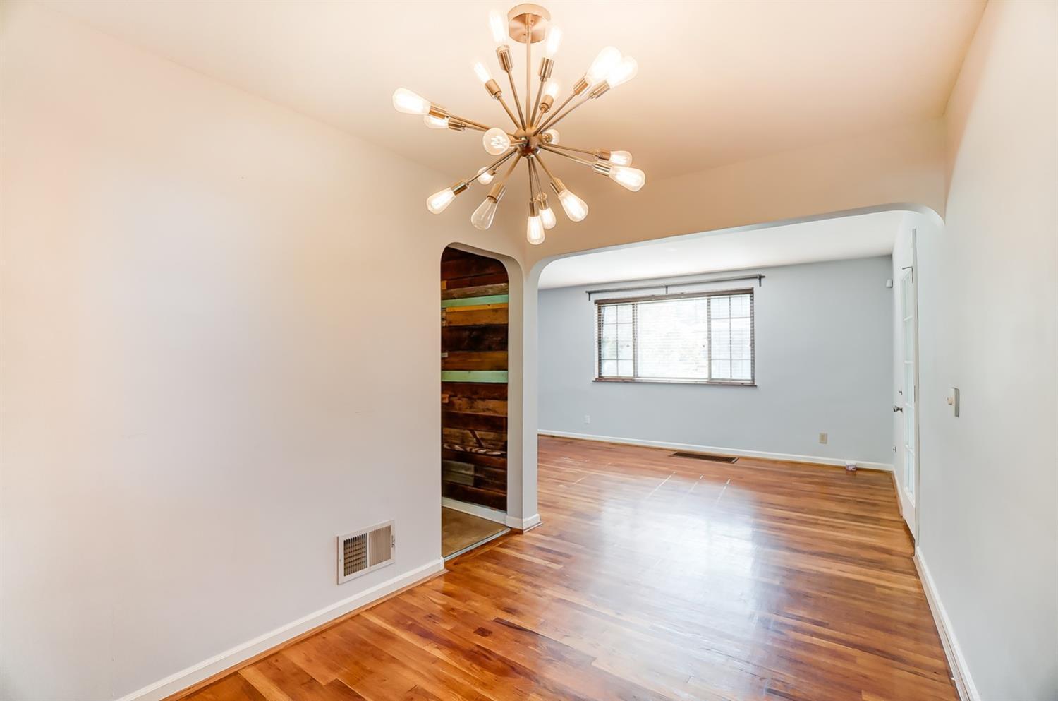 2922 North Bend Road Cincinnati, OH 45239 - Photo 12 of 46 Gallery Image 12