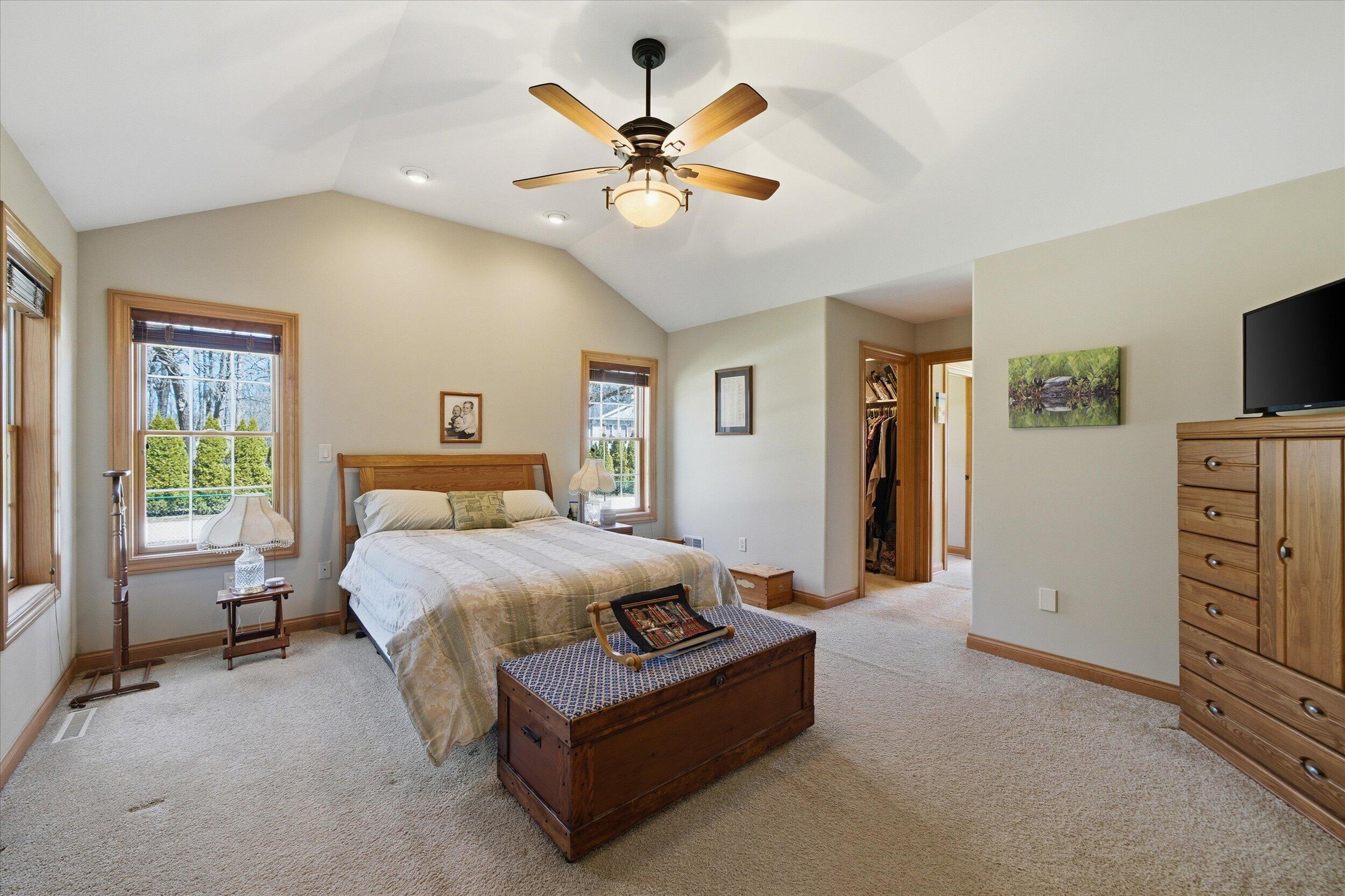 3313 47th Avenue Kenosha, WI 53144 - Photo 21 of 55 Primary Bedroom