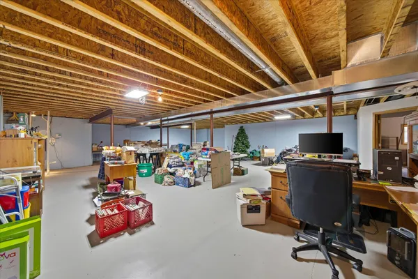 $749,900 | 3313 47th Avenue, Kenosha, WI 53144