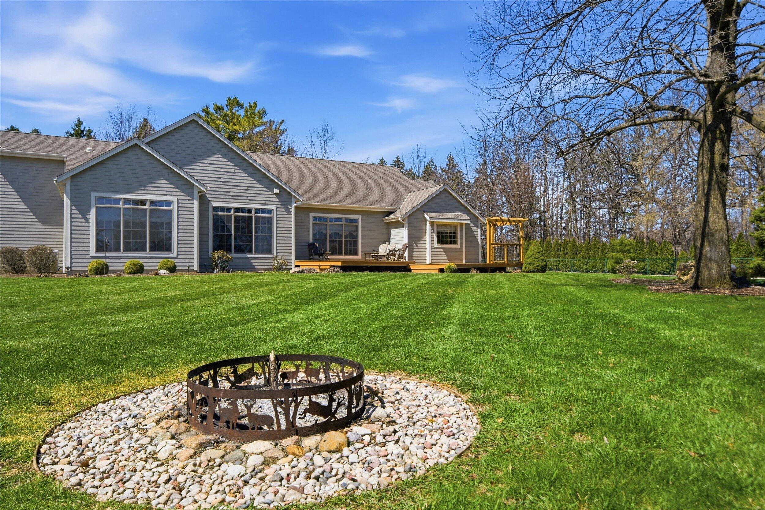 3313 47th Avenue Kenosha, WI 53144 - Photo 42 of 55 Back