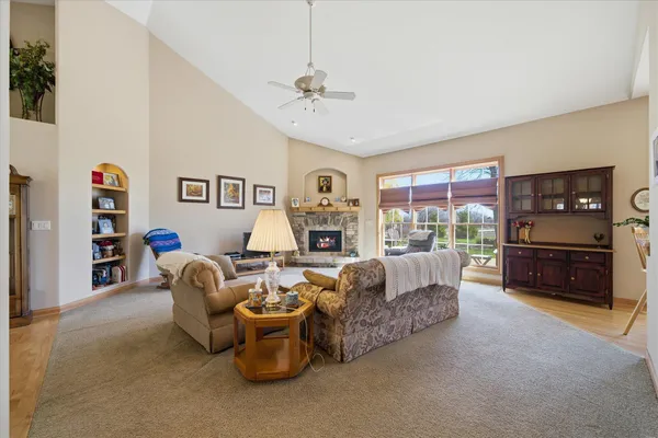 $749,900 | 3313 47th Avenue, Kenosha, WI 53144