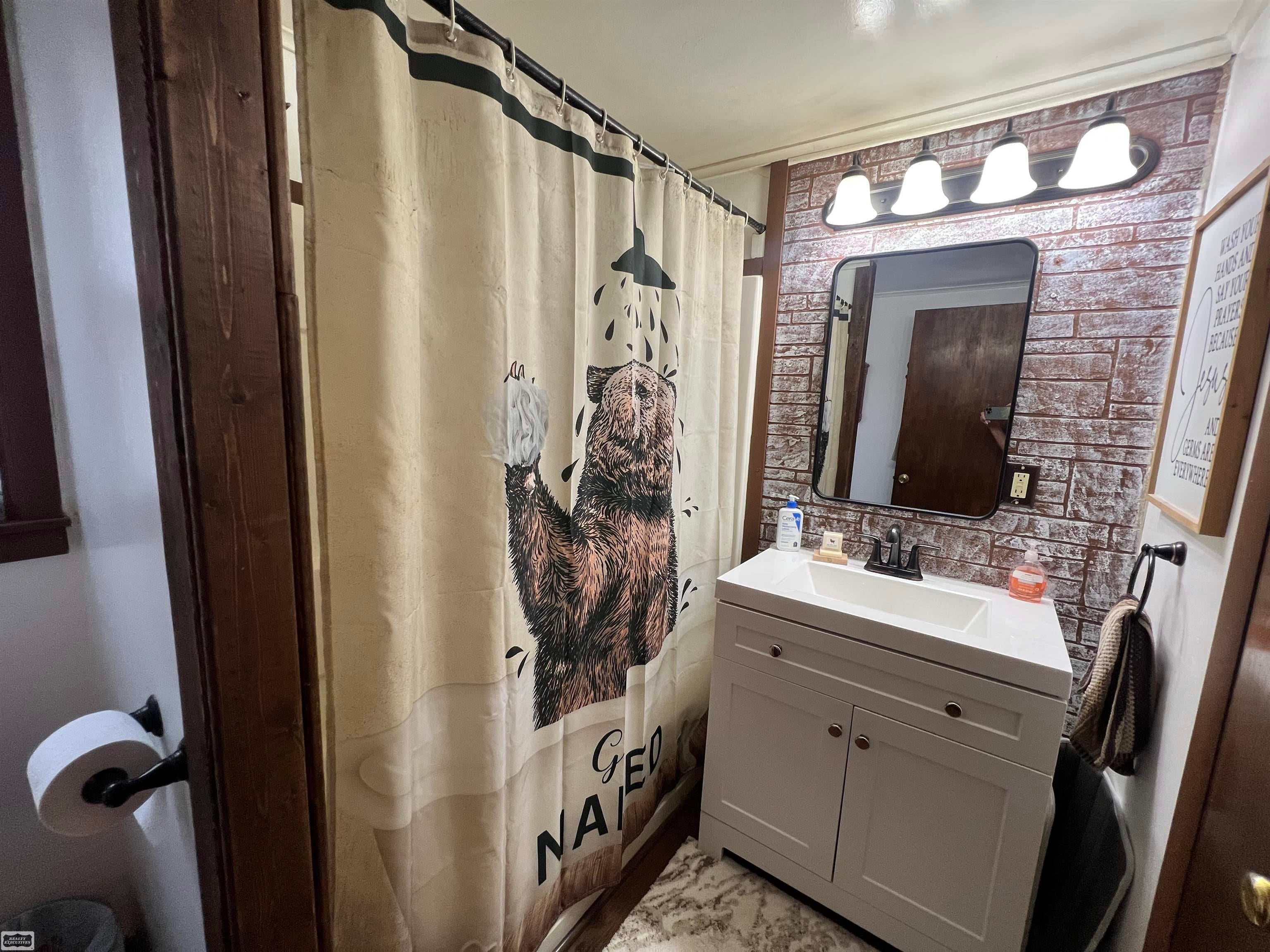12865 Hough Road Memphis, MI 48041 - Photo 18 of 29 Gallery Image 18