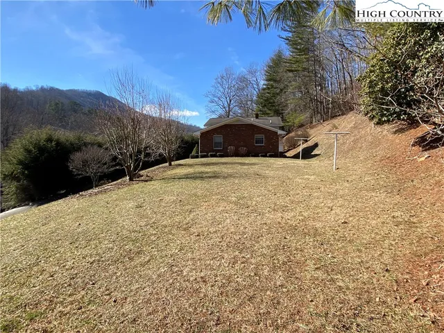 $339,500 | 5212 Highway 88, Warrensville, NC 28693