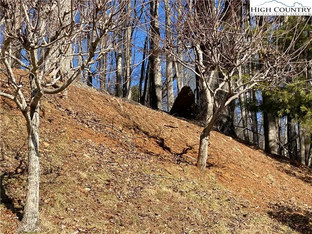 $339,500 | 5212 Highway 88, Warrensville, NC 28693