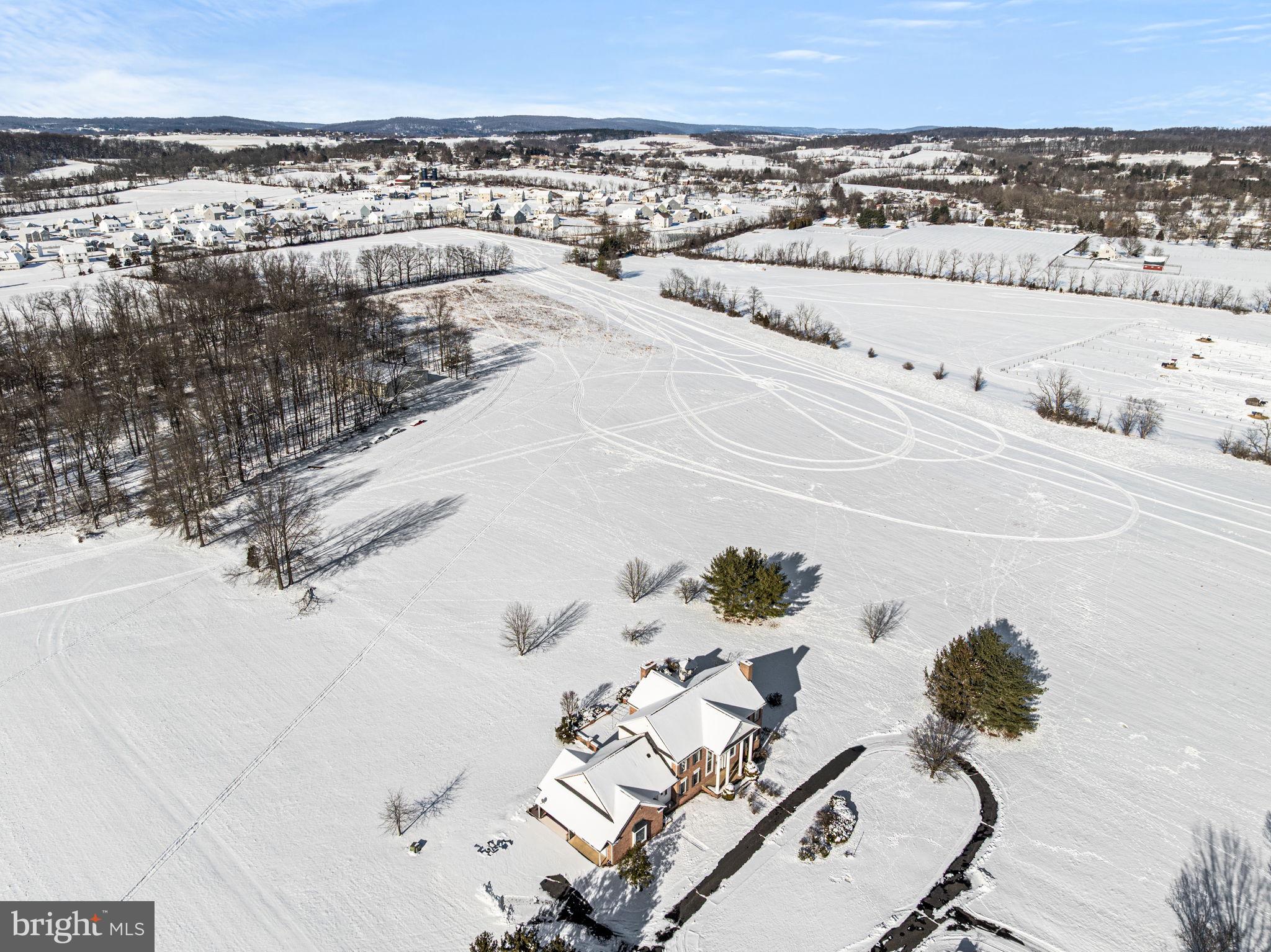 220 Sassamansville Road Gilbertsville, PA 19525 - Photo 30 of 34 a view of a terrace