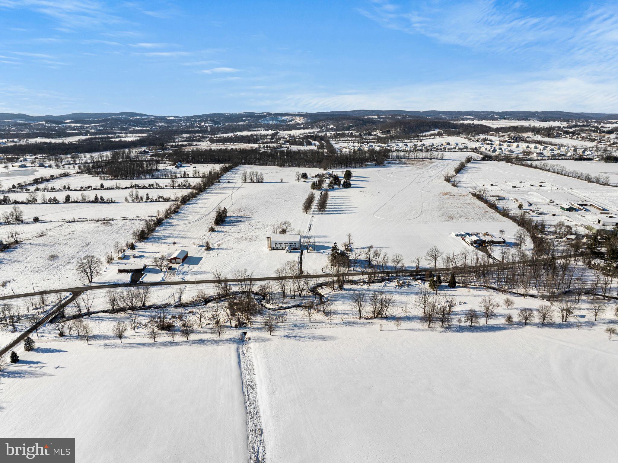 220 Sassamansville Road Gilbertsville, PA 19525 - Photo 32 of 34 a view of a city