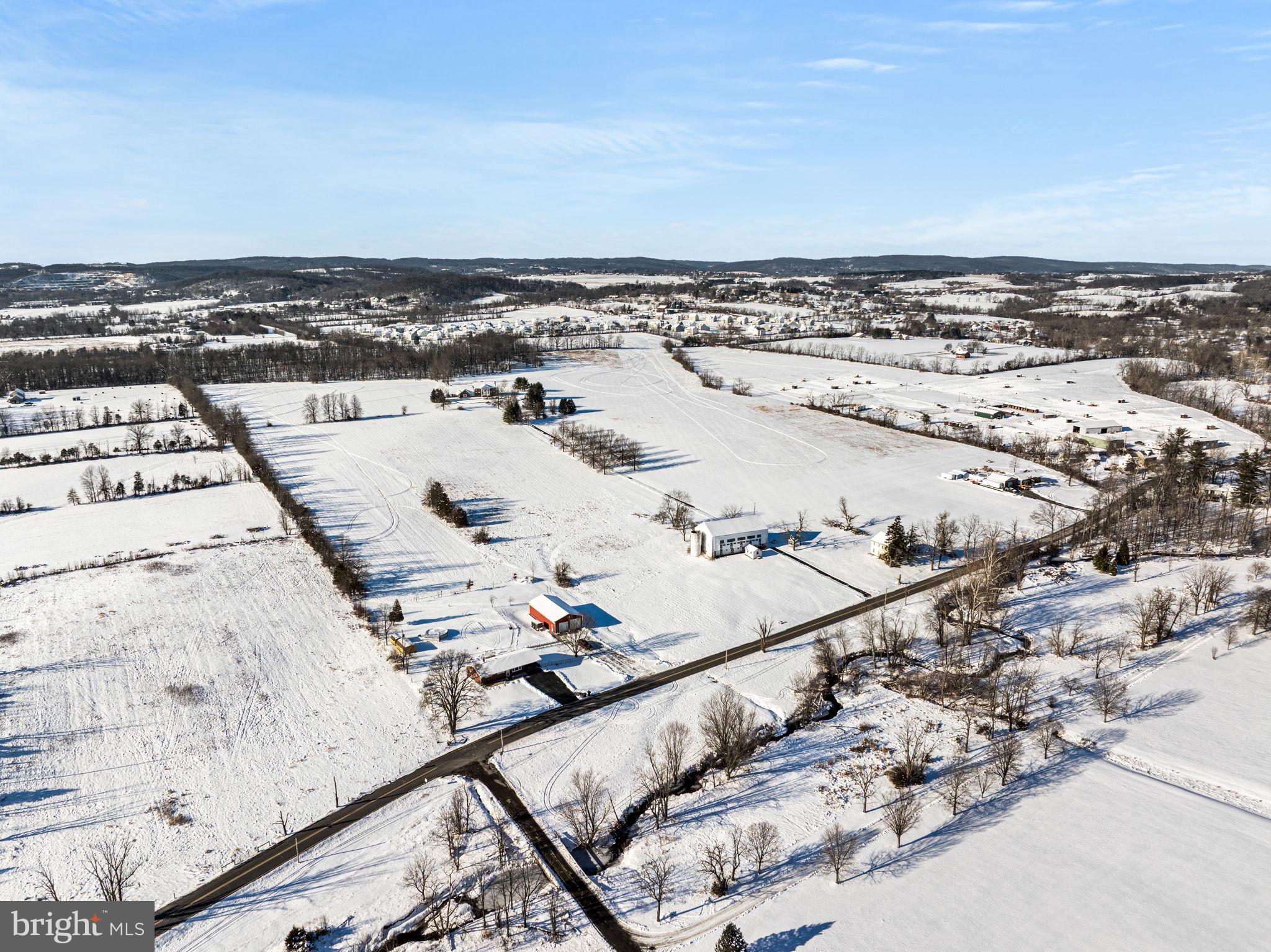 220 Sassamansville Road Gilbertsville, PA 19525 - Photo 33 of 34