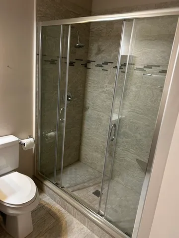 $420,000 | 194 North Clare Court, Wood Dale, IL 60191