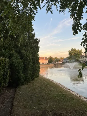 $420,000 | 194 North Clare Court, Wood Dale, IL 60191