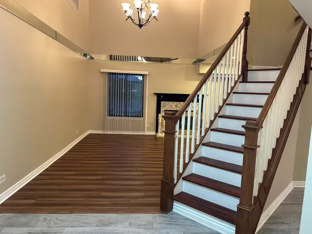 $420,000 | 194 North Clare Court, Wood Dale, IL 60191