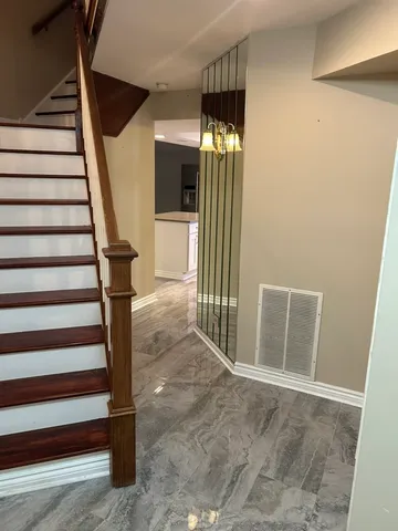 $420,000 | 194 North Clare Court, Wood Dale, IL 60191