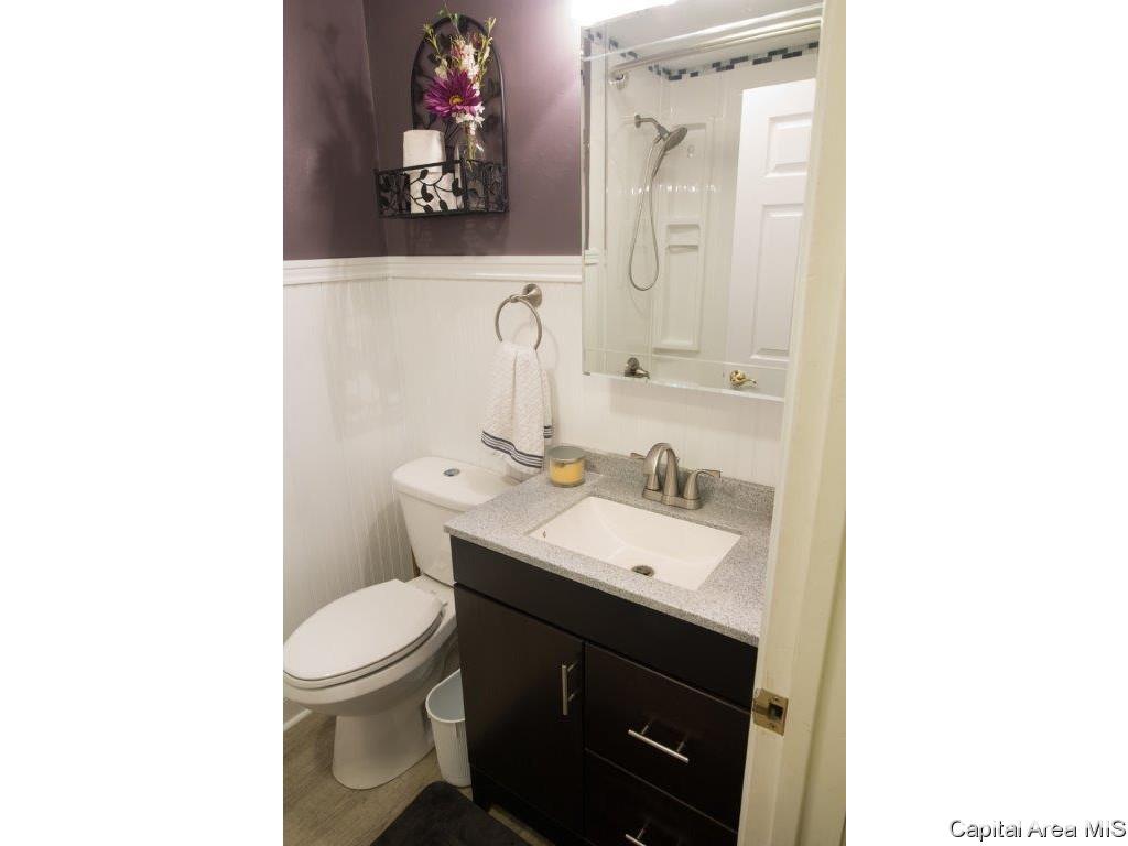 337 N Park Rochester, IL 62563 - Photo 15 of 31