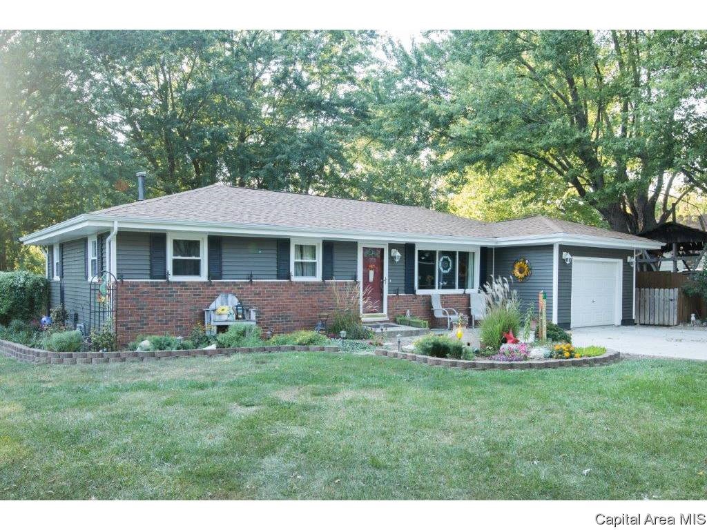 337 N Park Rochester, IL 62563 - Photo 6 of 31