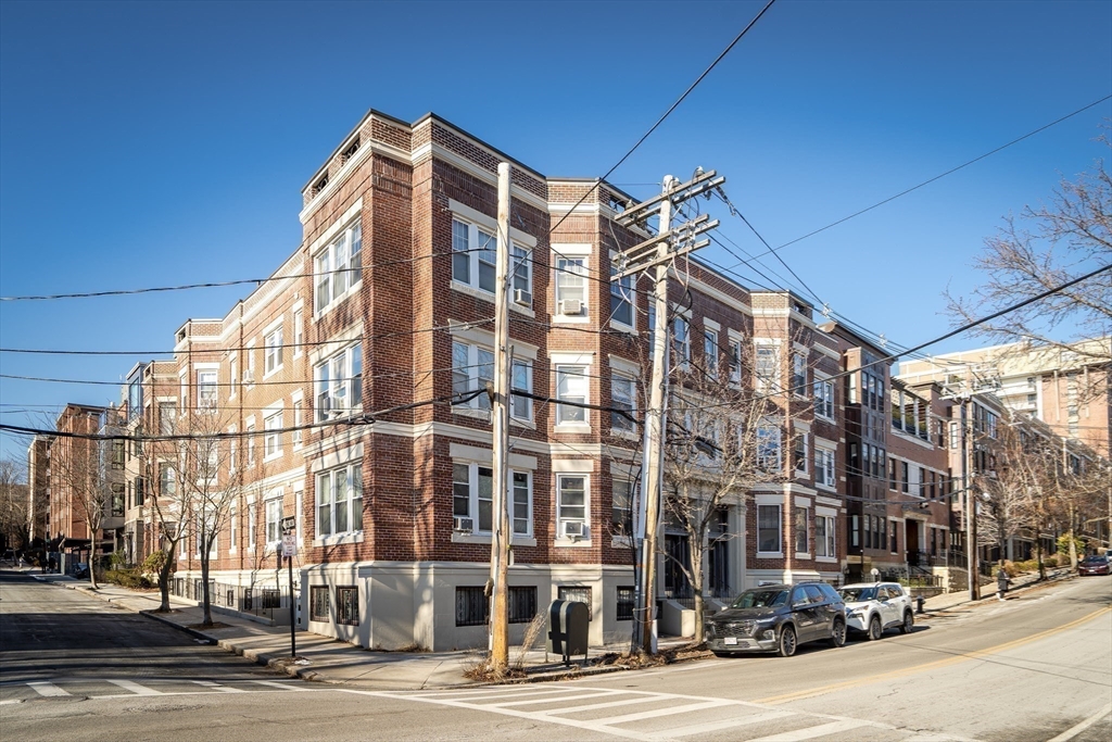 98 St Paul Street, Unit A1 Brookline, MA 02446 - Photo 33 of 35