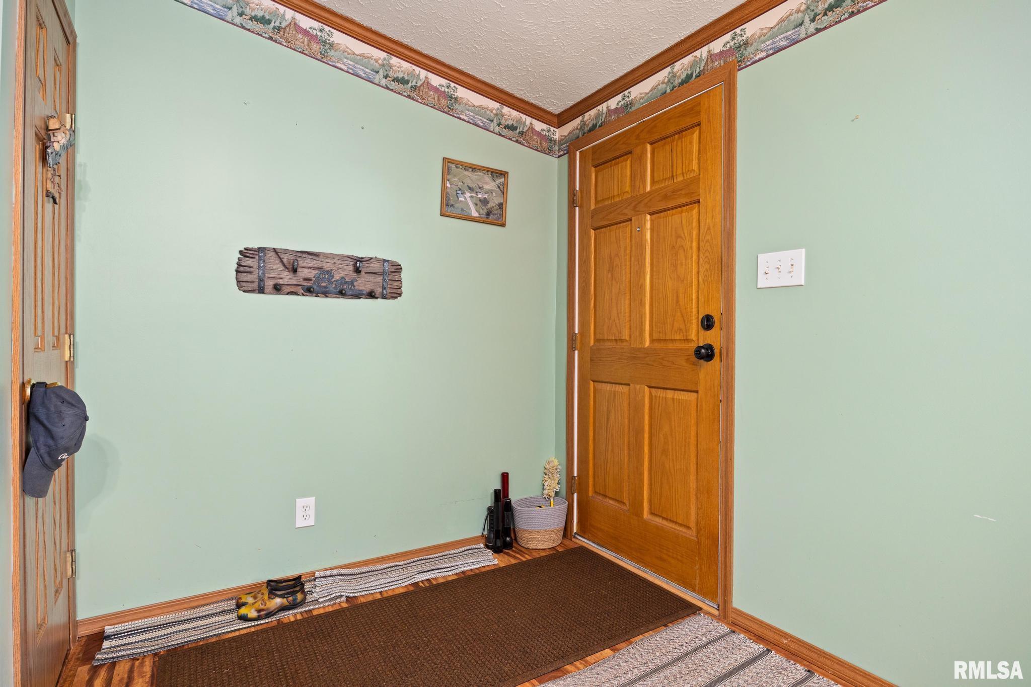 12806 North Whittaker Road Brimfield, IL 61517 - Photo 5 of 51 Gallery Image 5