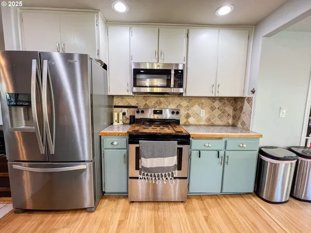 $315,000 | 858 East Main Street, John Day, OR 97845