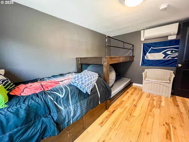 $315,000 | 858 East Main Street, John Day, OR 97845