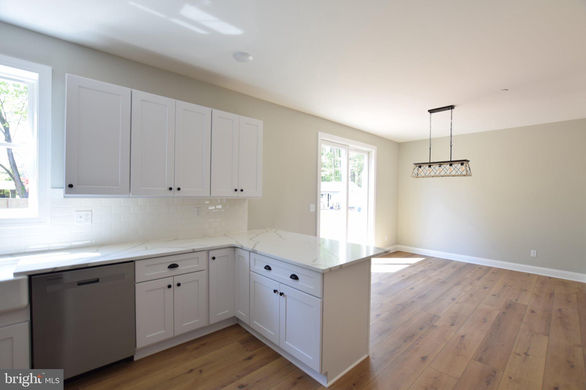 230 Long Point Road Stevensville, MD 21666 - Photo 16 of 41 Bright and airy kitchen space.