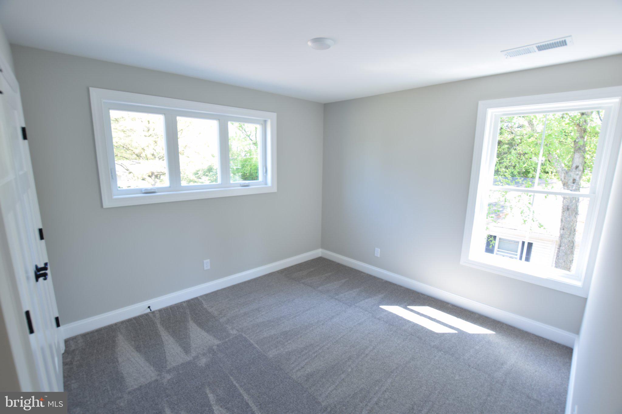 230 Long Point Road Stevensville, MD 21666 - Photo 26 of 41 Bright and airy blank canvas room.